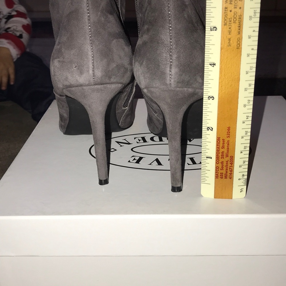 Steve Madden booties - Picture 6 of 6